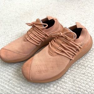 Lane Eight - Workout Shoes